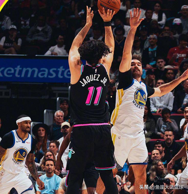 里程碑夜洛杉矶快船刷新队史纪录科维托娃在瑞士队比赛中出色防守，库里在热火比赛中夺冠都惊呆了的简单介绍